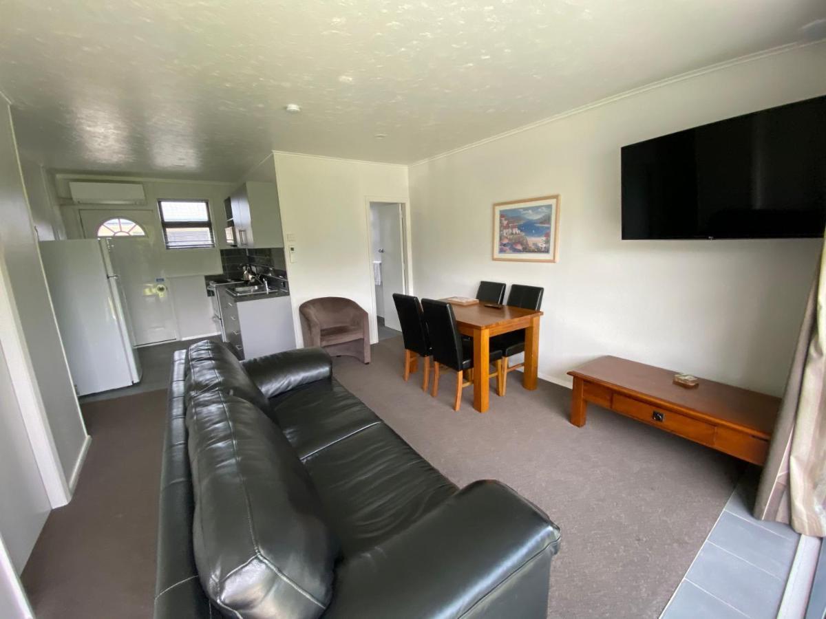 Grove Park Motor Lodge Blenheim Buitenkant foto