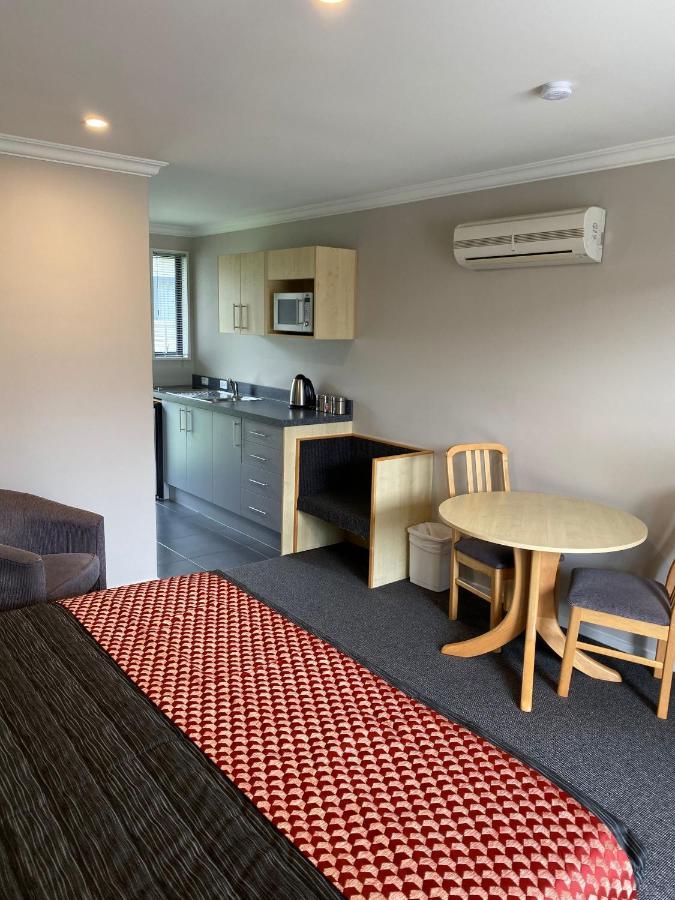 Grove Park Motor Lodge Blenheim Buitenkant foto